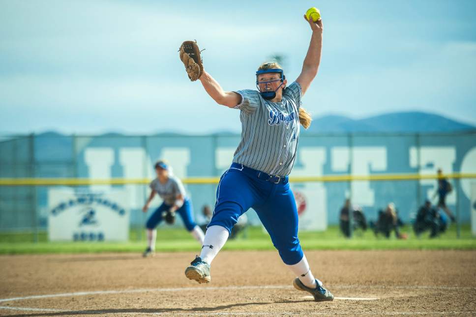 Prep softball: Pair of left-handers give Bingham rare look in the circle